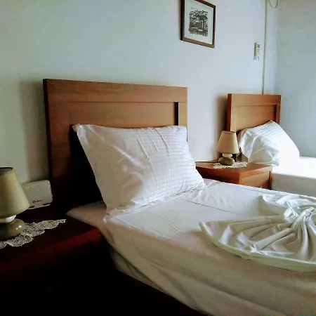 Bed & Breakfast Josiph Berat Exterior photo
