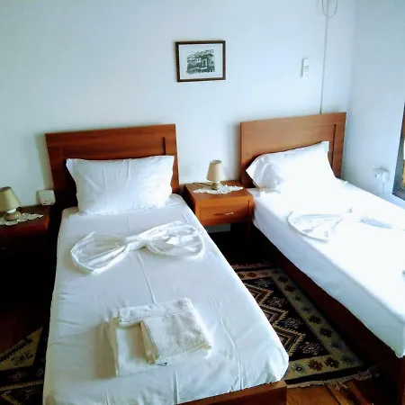 Bed & Breakfast Josiph Berat Exterior photo